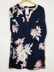 Buy online pre-used pre-loved 100% authentic & Original branded Joules (WBK-2934) available in Pakistan. Top international brands avilable.