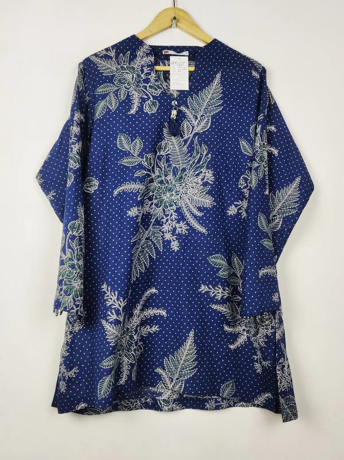 Buy online pre-used pre-loved 100% authentic & Original branded Khaadi (WBK-2937) available in Pakistan. Top international brands avilable.