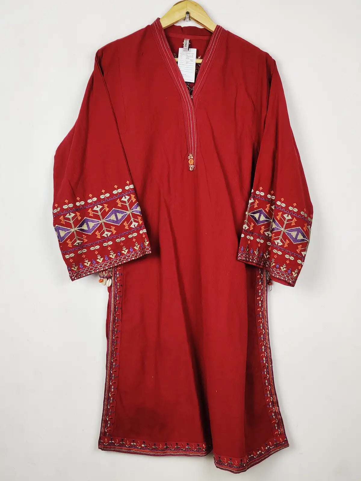 Buy online pre-used pre-loved 100% authentic & Original branded Ethnic (WBK-3003) available in Pakistan. Top international brands avilable.
