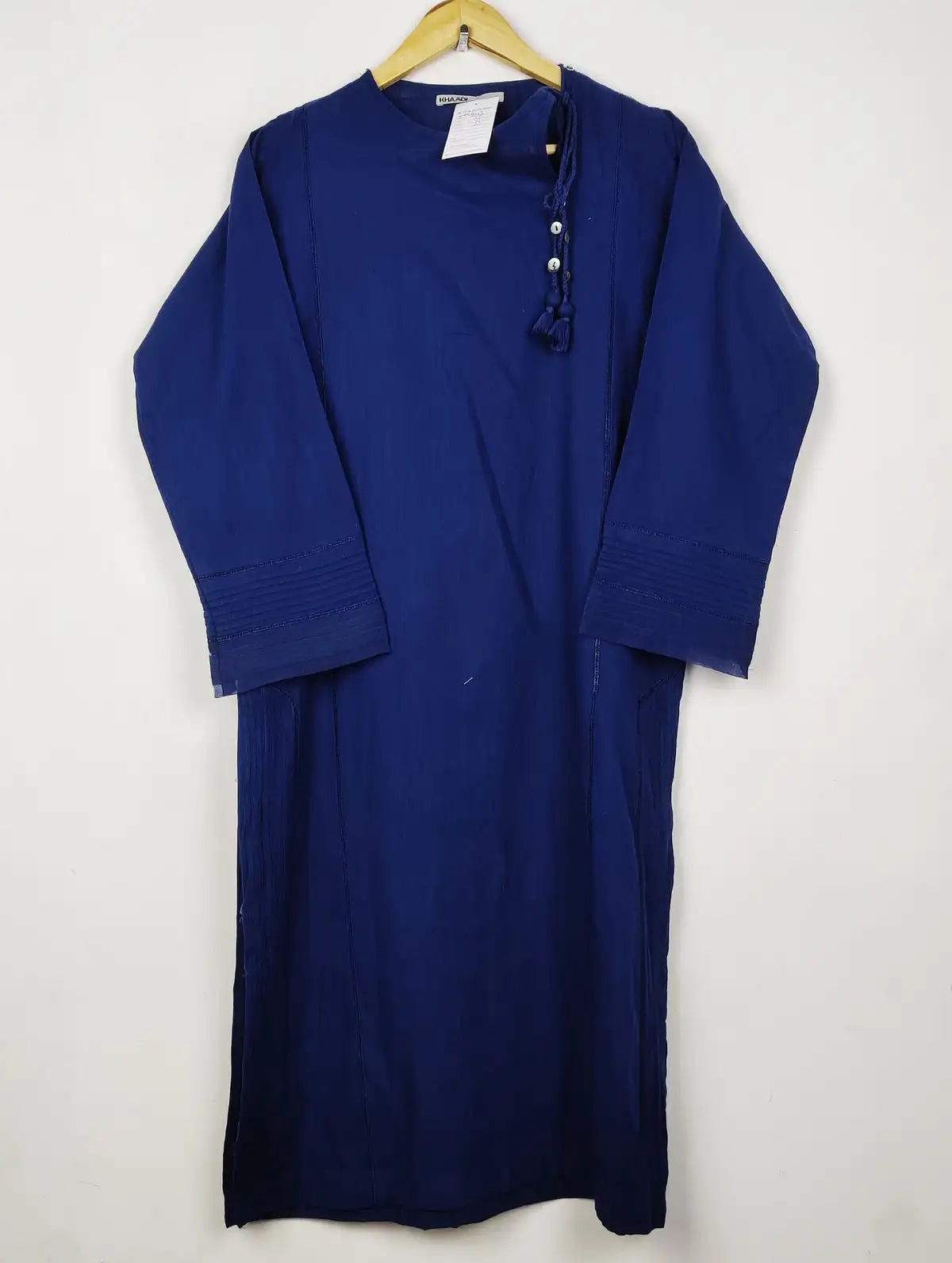 Buy online pre-used pre-loved 100% authentic & Original branded Khaadi (WBK-3013) available in Pakistan. Top international brands avilable.