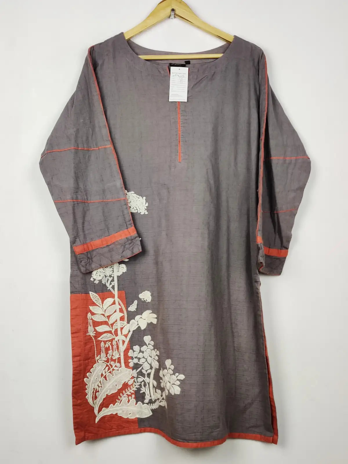 Buy online pre-used pre-loved 100% authentic & Original branded Alkaram (WBK-3018) available in Pakistan. Top international brands avilable.