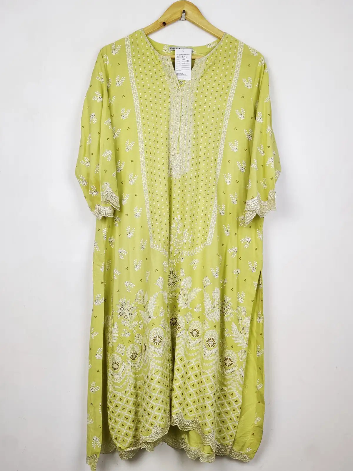 Buy online pre-used pre-loved 100% authentic & Original branded Khaadi (WBK-3090) available in Pakistan. Top international brands avilable.