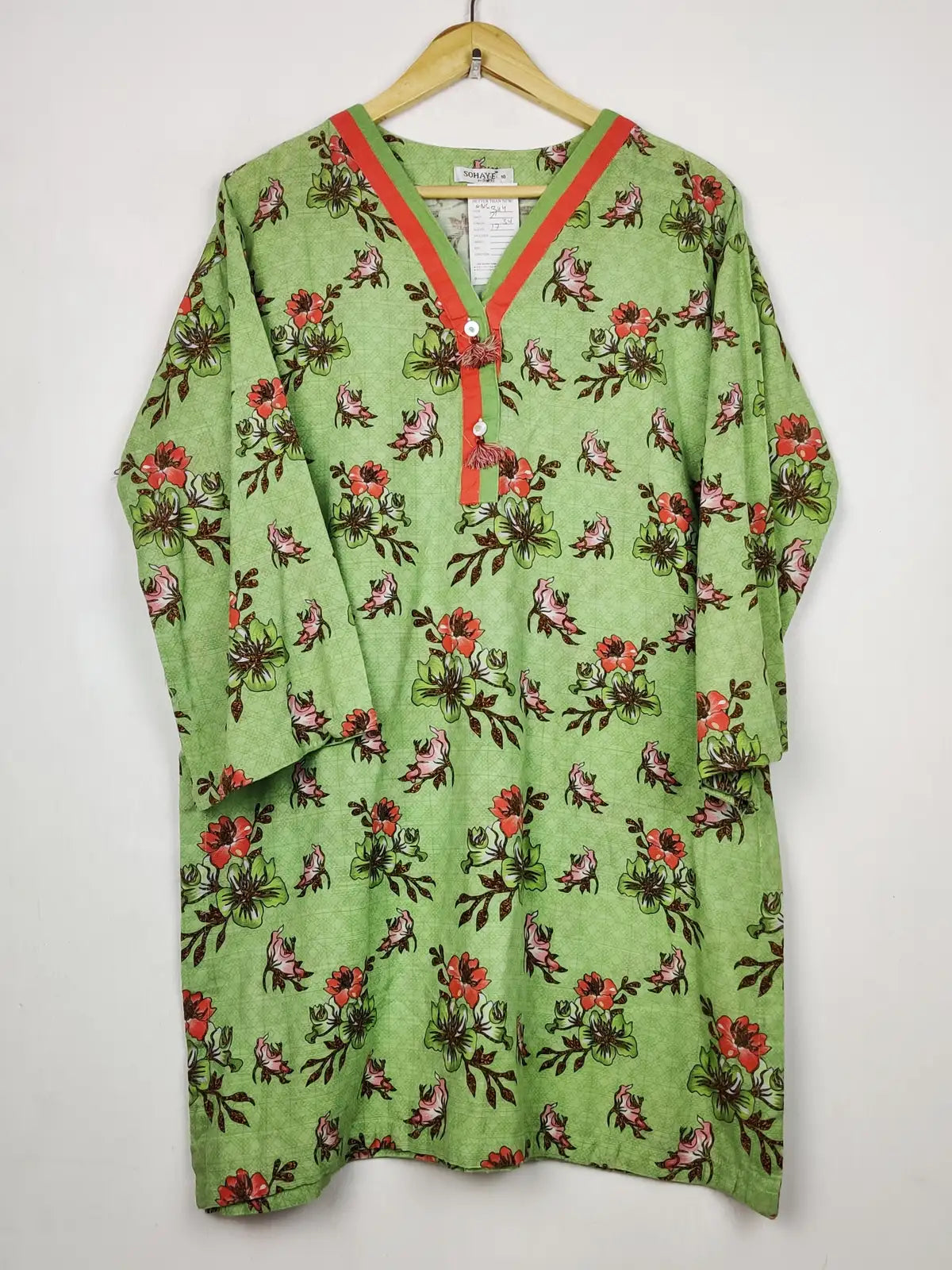 Buy online pre-used pre-loved 100% authentic & Original branded Sohaye (WBK-3114) available in Pakistan. Top international brands avilable.