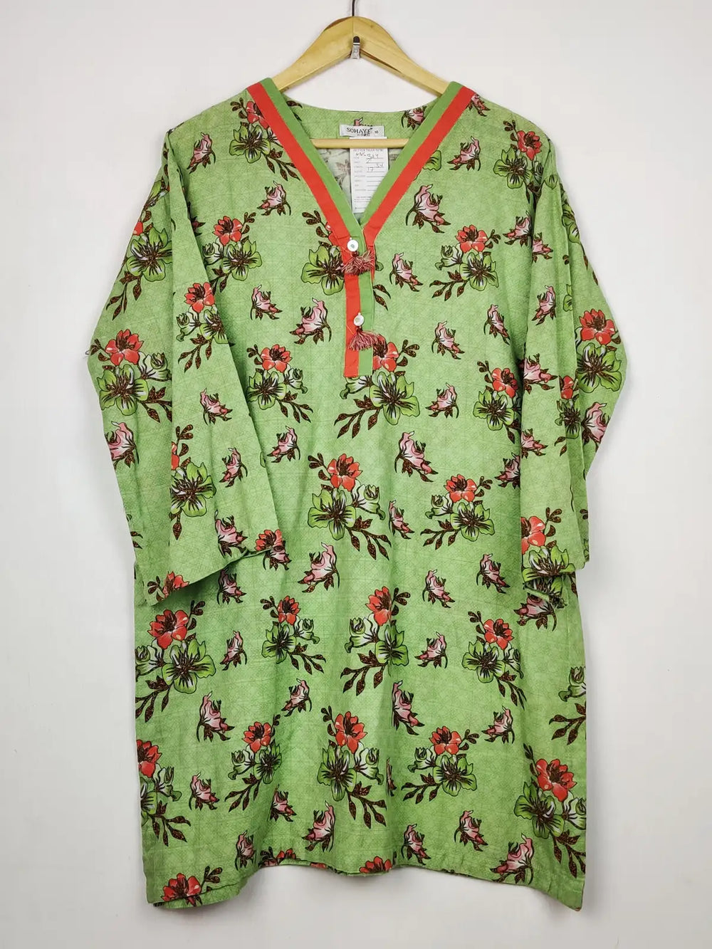 Buy online pre-used pre-loved 100% authentic & Original branded Sohaye (WBK-3114) available in Pakistan. Top international brands avilable.