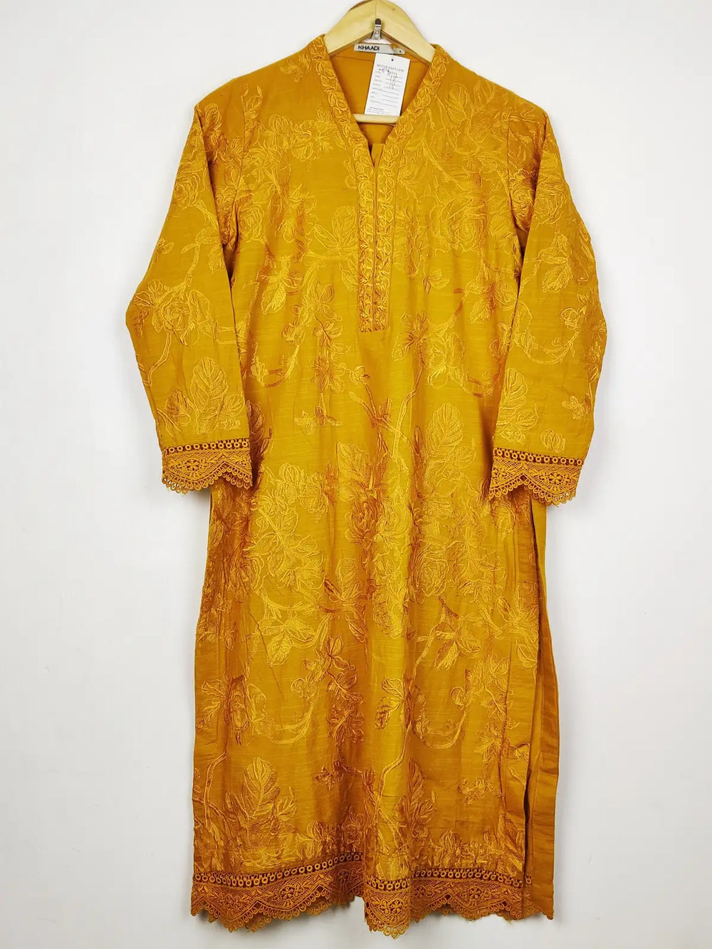 Buy online pre-used pre-loved 100% authentic & Original branded Khaadi (WBK-3119) available in Pakistan. Top international brands avilable.