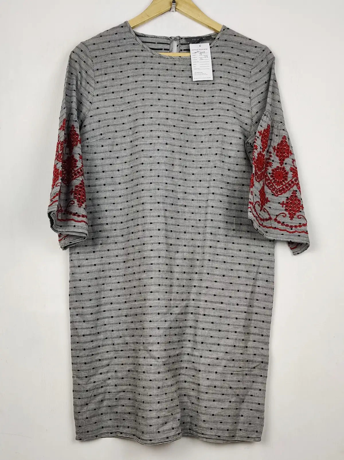 Buy online pre-used pre-loved 100% authentic & Original branded Primark (WBK-3128) available in Pakistan. Top international brands avilable.