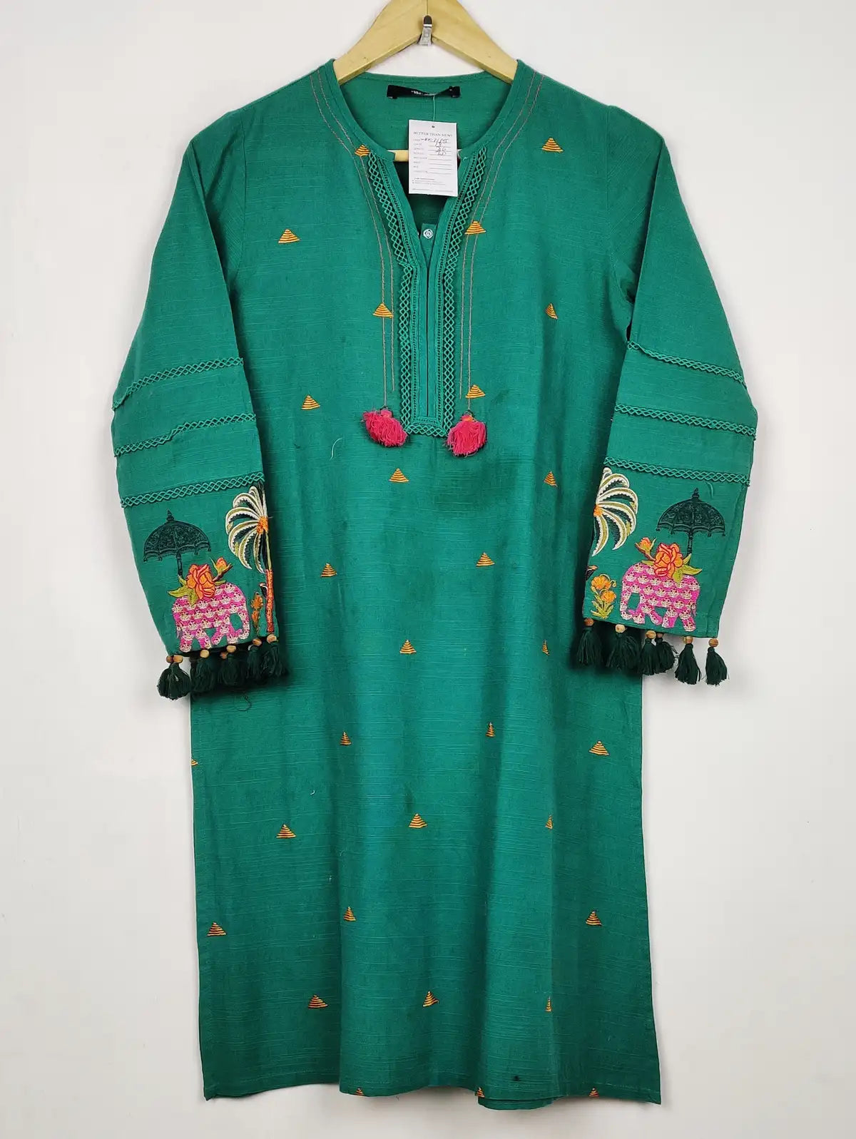 Buy online pre-used pre-loved 100% authentic & Original branded Khaadi (WBK-3135) available in Pakistan. Top international brands avilable.