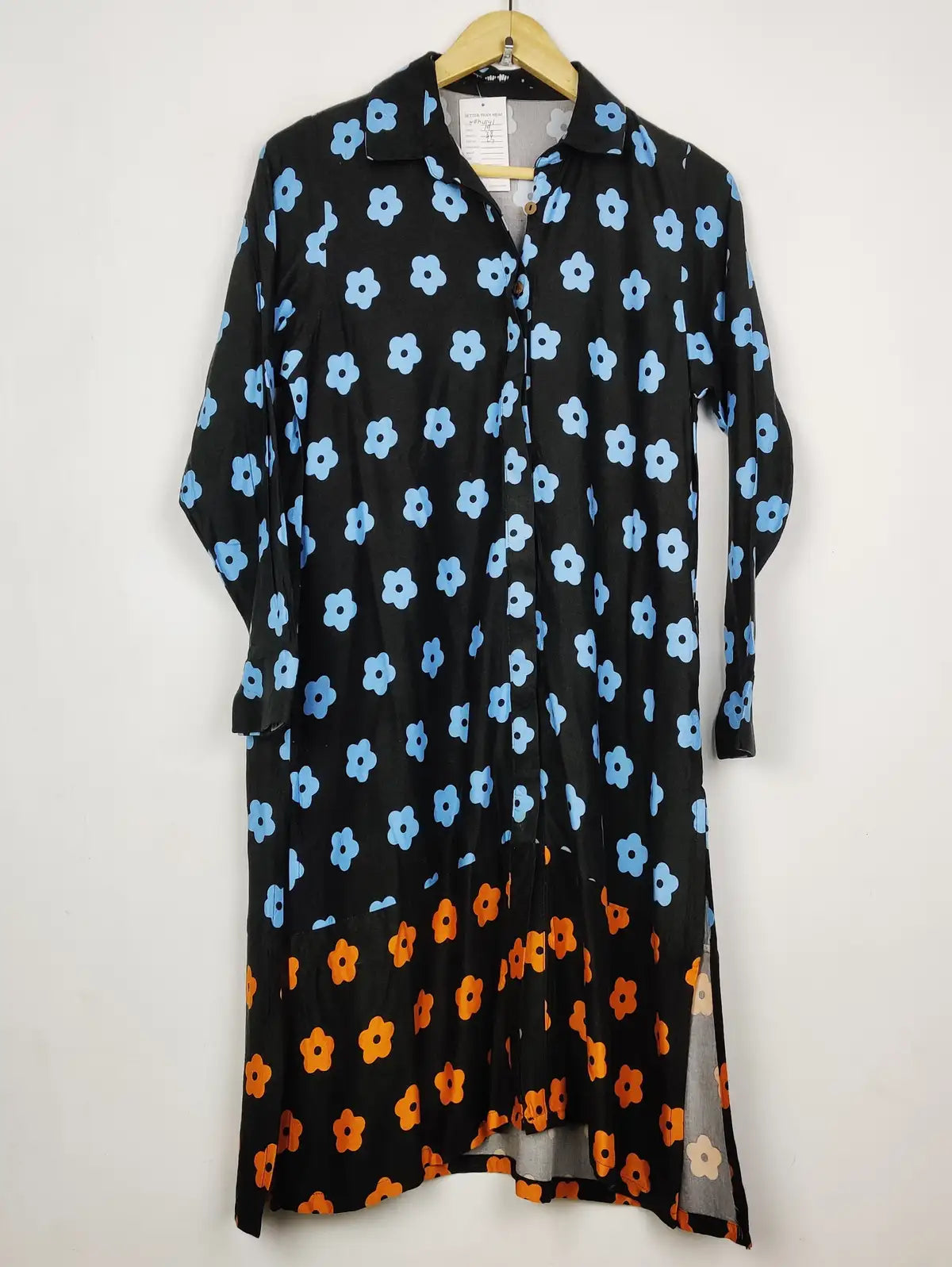 Buy online pre-used pre-loved 100% authentic & Original branded Khaadi (WBK-3141) available in Pakistan. Top international brands avilable.