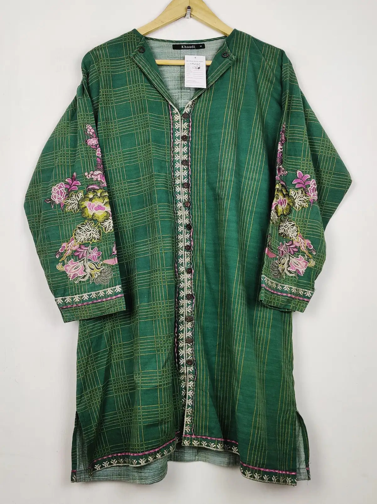 Buy online pre-used pre-loved 100% authentic & Original branded Khaadi (WBK-3147) available in Pakistan. Top international brands avilable.