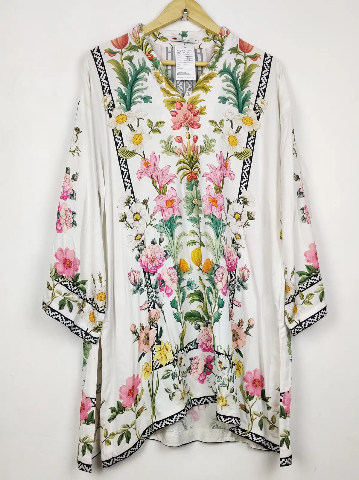 Buy online pre-used pre-loved 100% authentic & Original branded Khaadi (WBK-3169) available in Pakistan. Top international brands avilable.