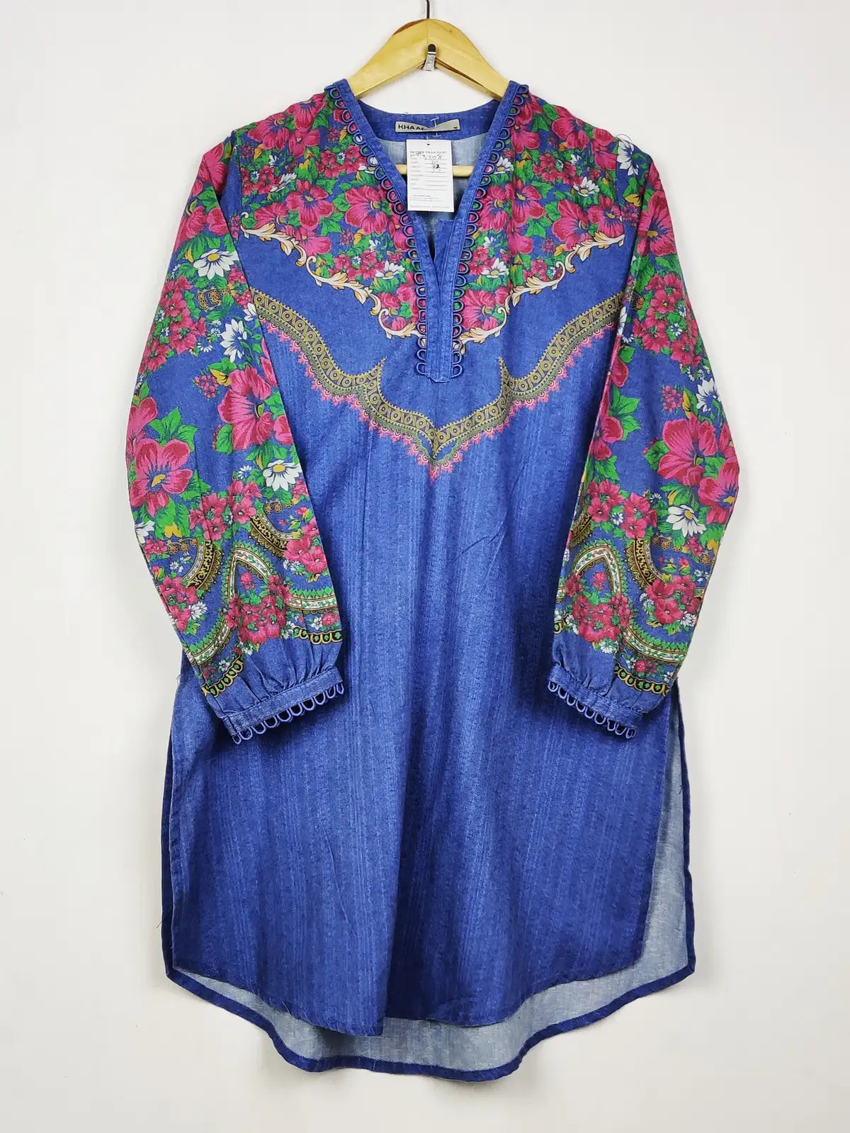 Buy online pre-used pre-loved 100% authentic & Original branded Khaadi (WBK-3208) available in Pakistan. Top international brands avilable.