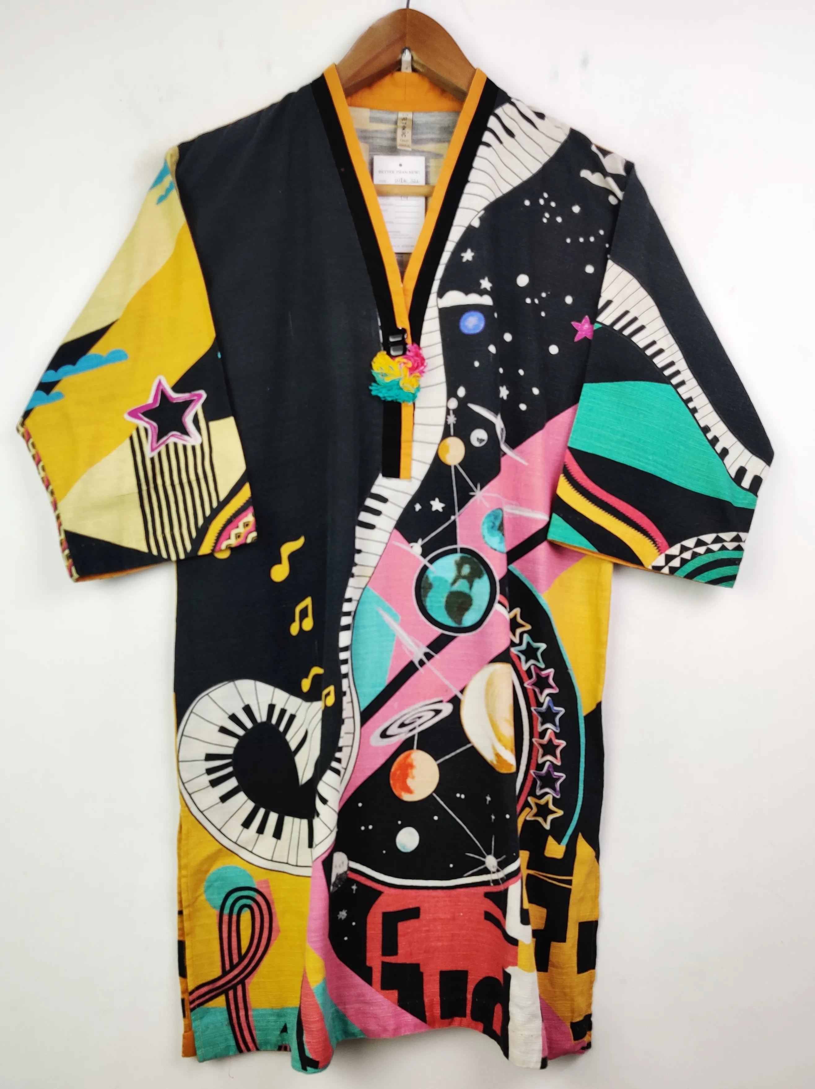 Buy online pre-used pre-loved 100% authentic & Original branded Ethnic (WBK-322) available in Pakistan. Top international brands avilable.
