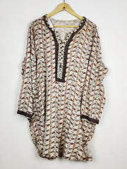 Buy online pre-used pre-loved 100% authentic & Original branded Unknown Brand (WBK-3225) available in Pakistan. Top international brands avilable.