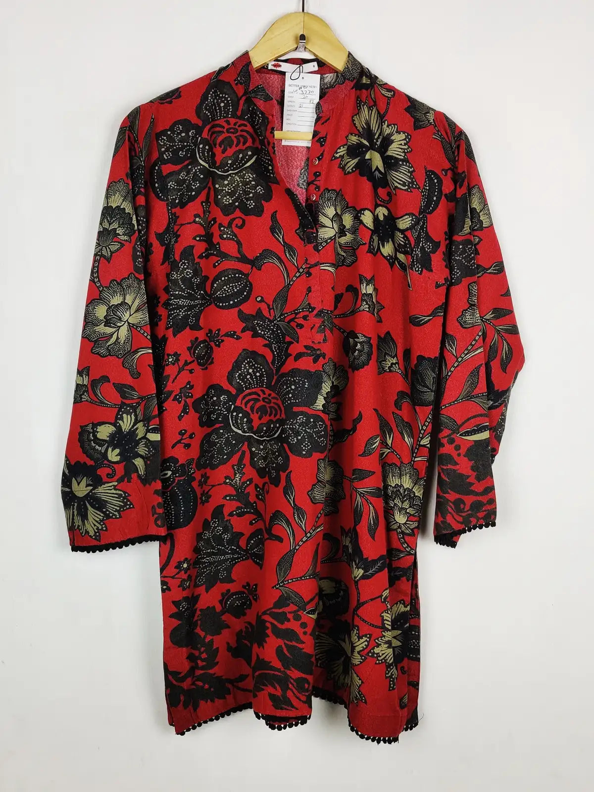 Buy online pre-used pre-loved 100% authentic & Original branded Khaadi (WBK-3230) available in Pakistan. Top international brands avilable.