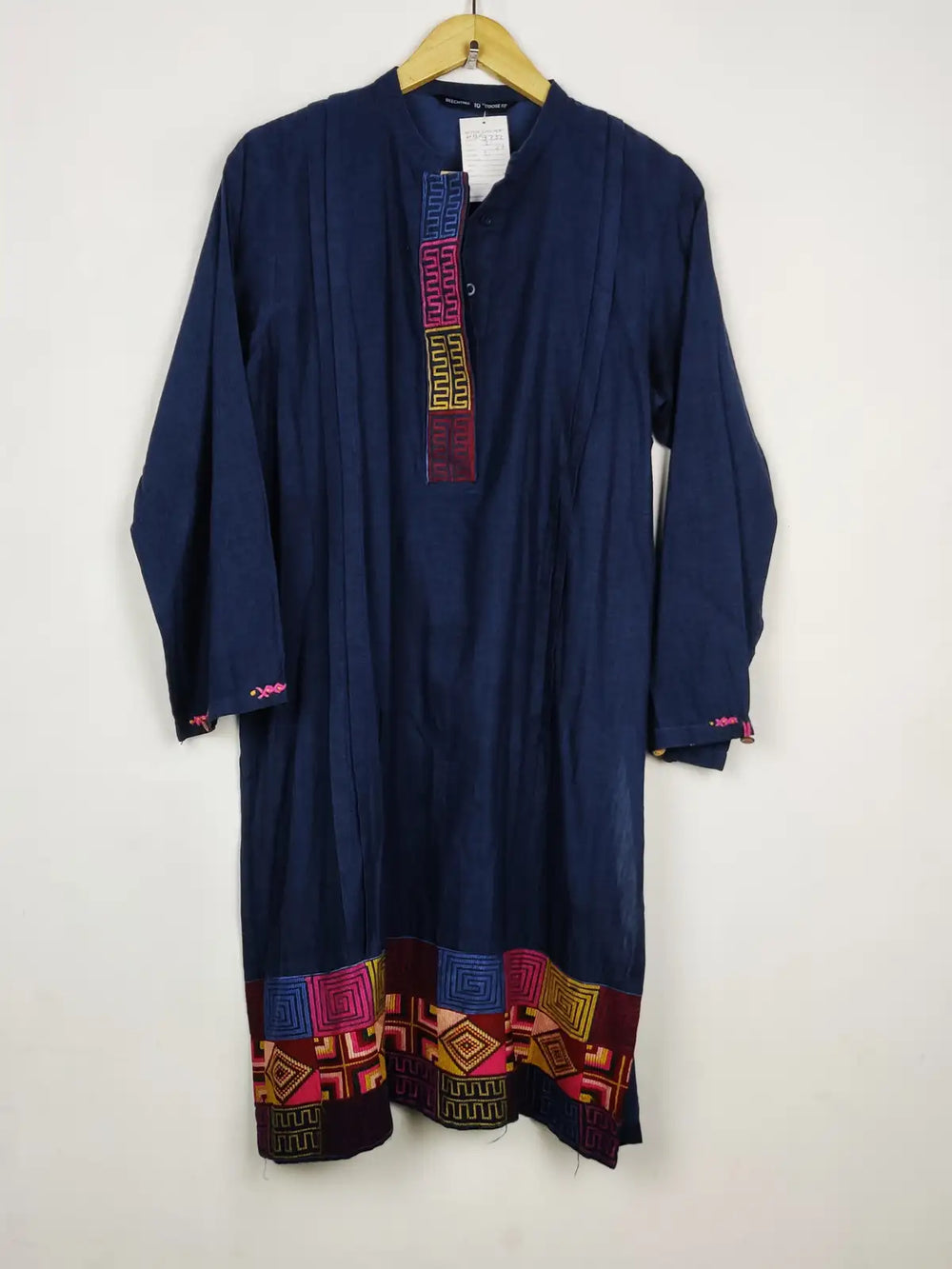 Buy online pre-used pre-loved 100% authentic & Original branded Beechtree (WBK-3232) available in Pakistan. Top international brands avilable.
