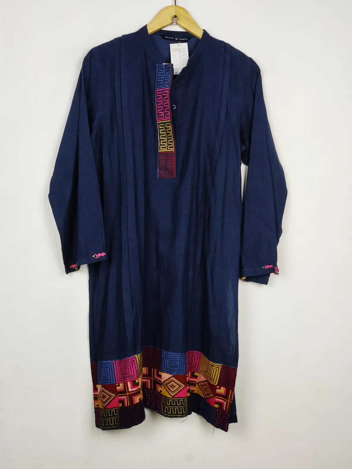 Buy online pre-used pre-loved 100% authentic & Original branded Beechtree (WBK-3232) available in Pakistan. Top international brands avilable.