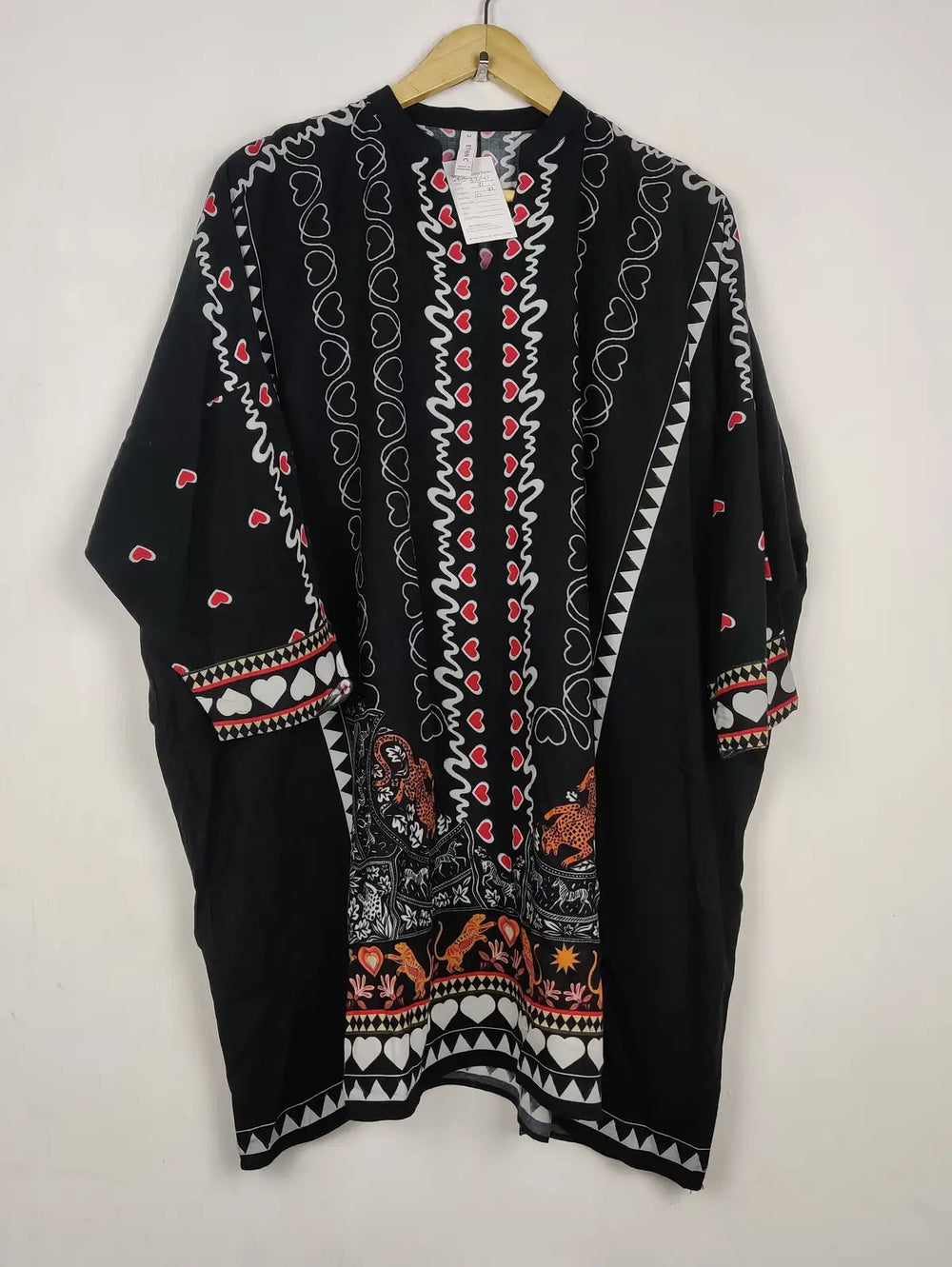 Buy online pre-used pre-loved 100% authentic & Original branded Ethnic (WBK-3241) available in Pakistan. Top international brands avilable.
