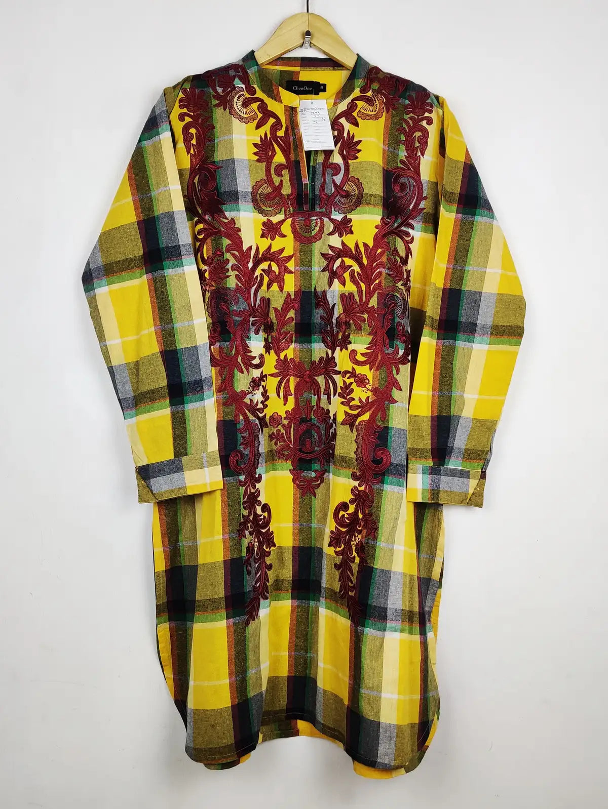 Buy online pre-used pre-loved 100% authentic & Original branded Chenone (WBK-3243) available in Pakistan. Top international brands avilable.
