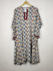 Buy online pre-used pre-loved 100% authentic & Original branded Khaadi (WBK-3262) available in Pakistan. Top international brands avilable.