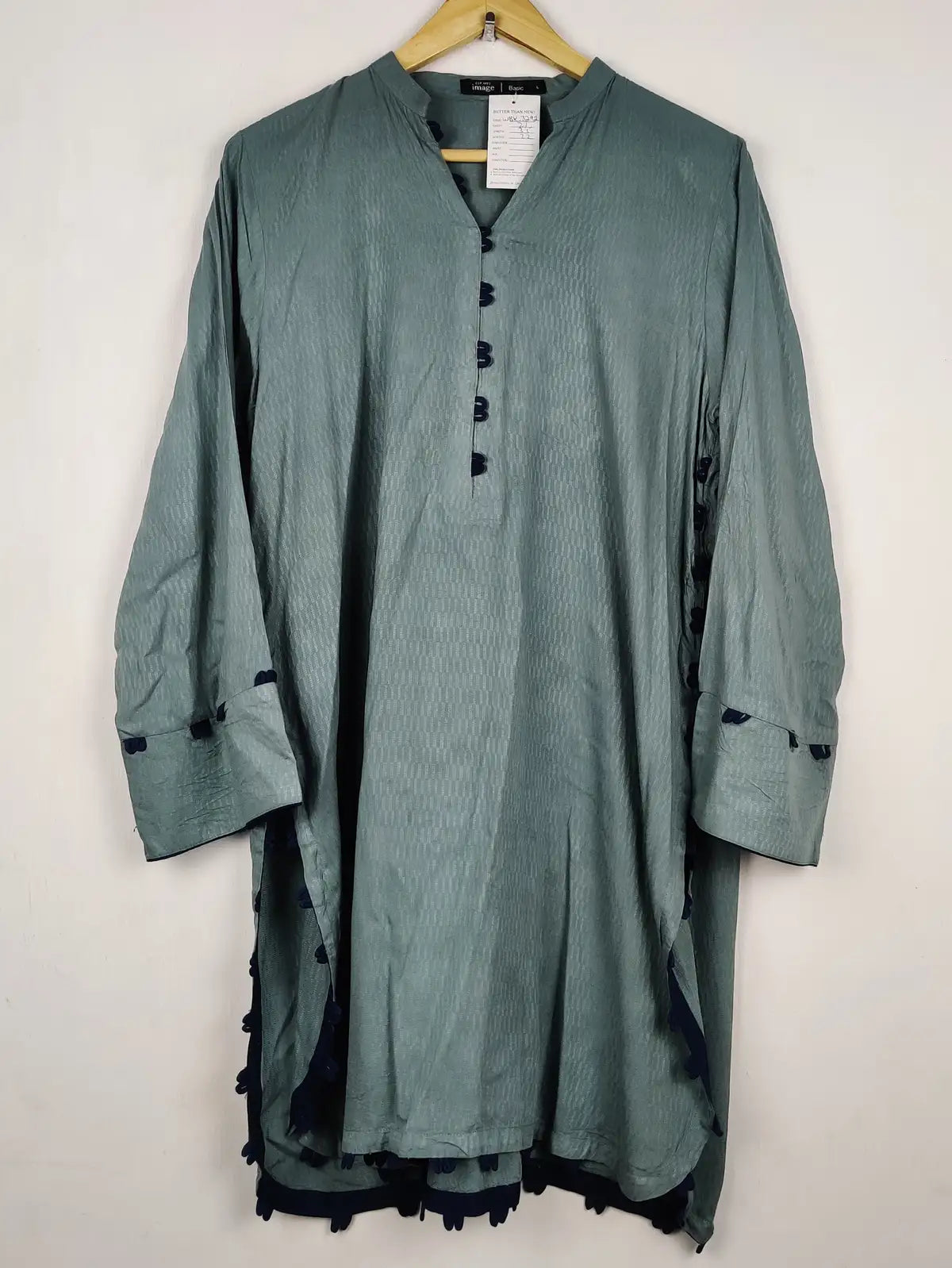 Buy online pre-used pre-loved 100% authentic & Original branded Image (WBK-3292) available in Pakistan. Top international brands avilable.