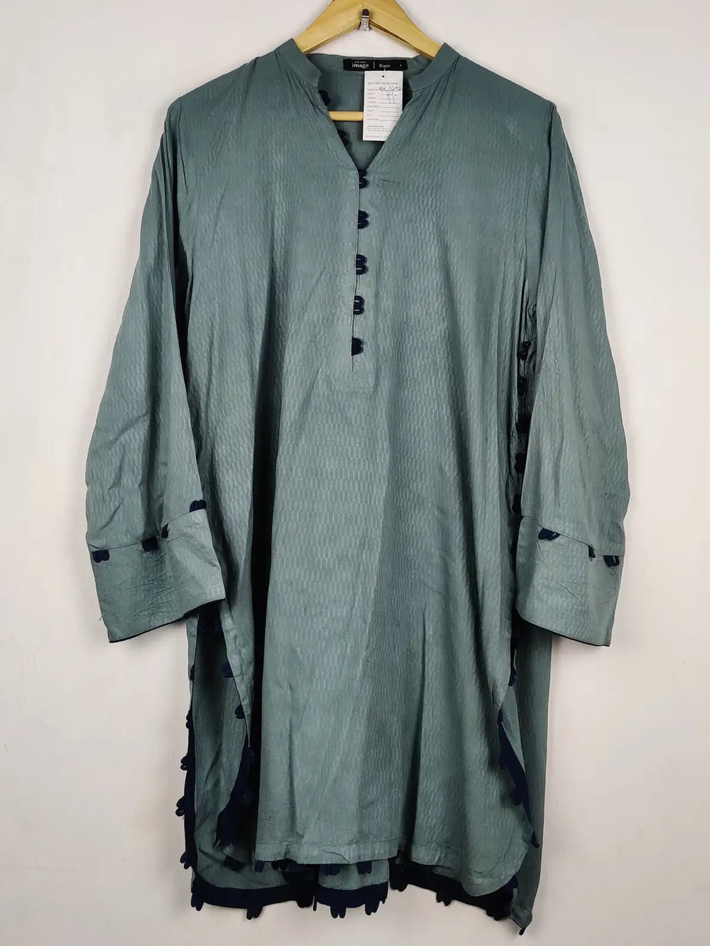 Buy online pre-used pre-loved 100% authentic & Original branded Image (WBK-3292) available in Pakistan. Top international brands avilable.