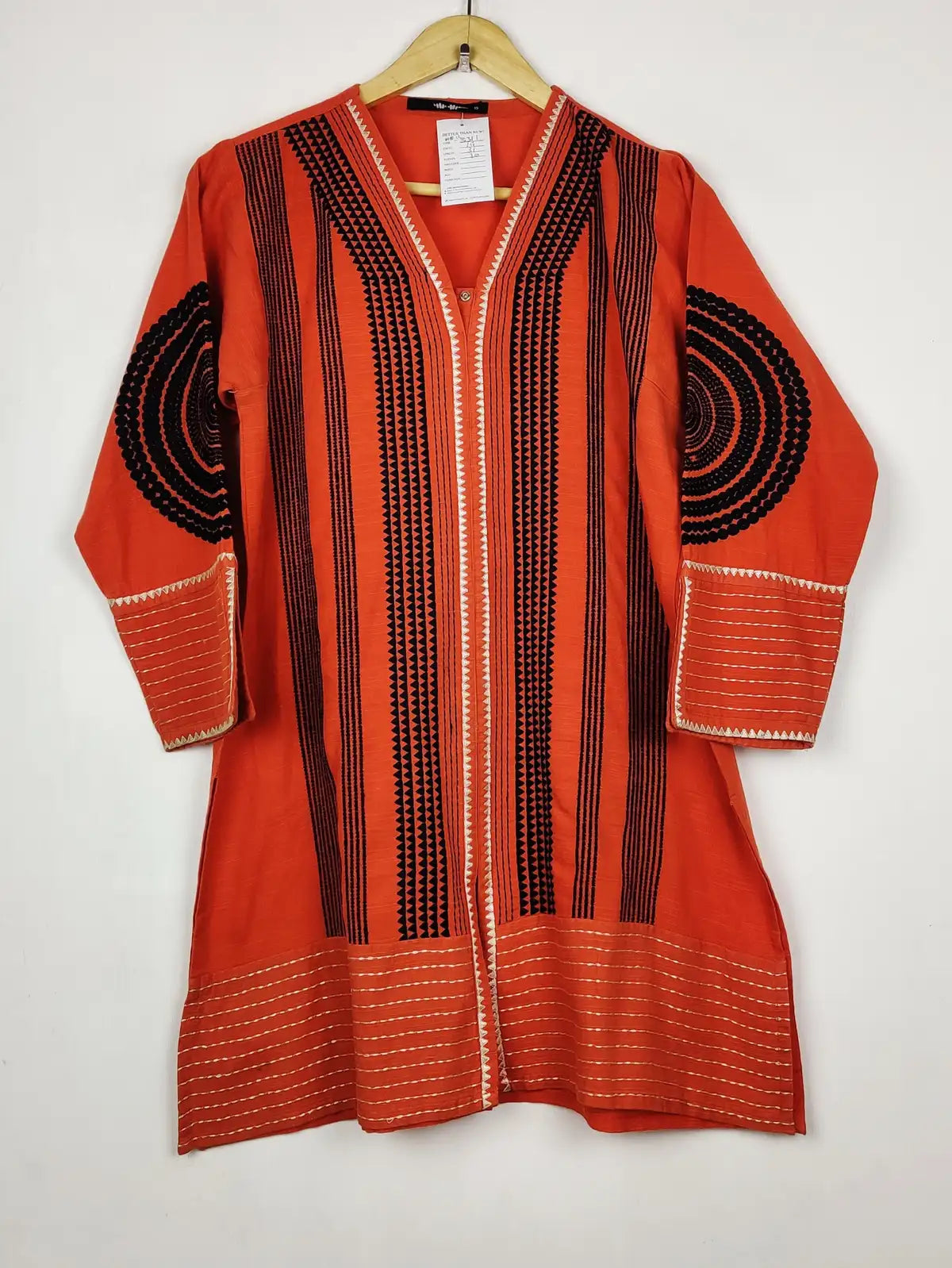 Buy online pre-used pre-loved 100% authentic & Original branded Khaadi (WBK-3311) available in Pakistan. Top international brands avilable.