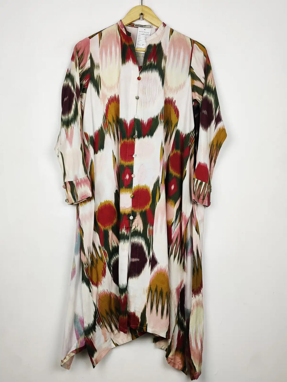 Buy online pre-used pre-loved 100% authentic & Original branded Khaadi (WBK-3353) available in Pakistan. Top international brands avilable.