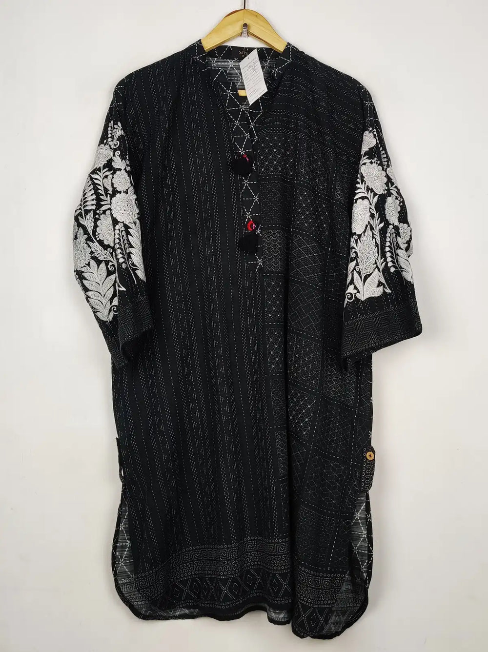 Buy online pre-used pre-loved 100% authentic & Original branded J.Pret (WBK-3363) available in Pakistan. Top international brands avilable.