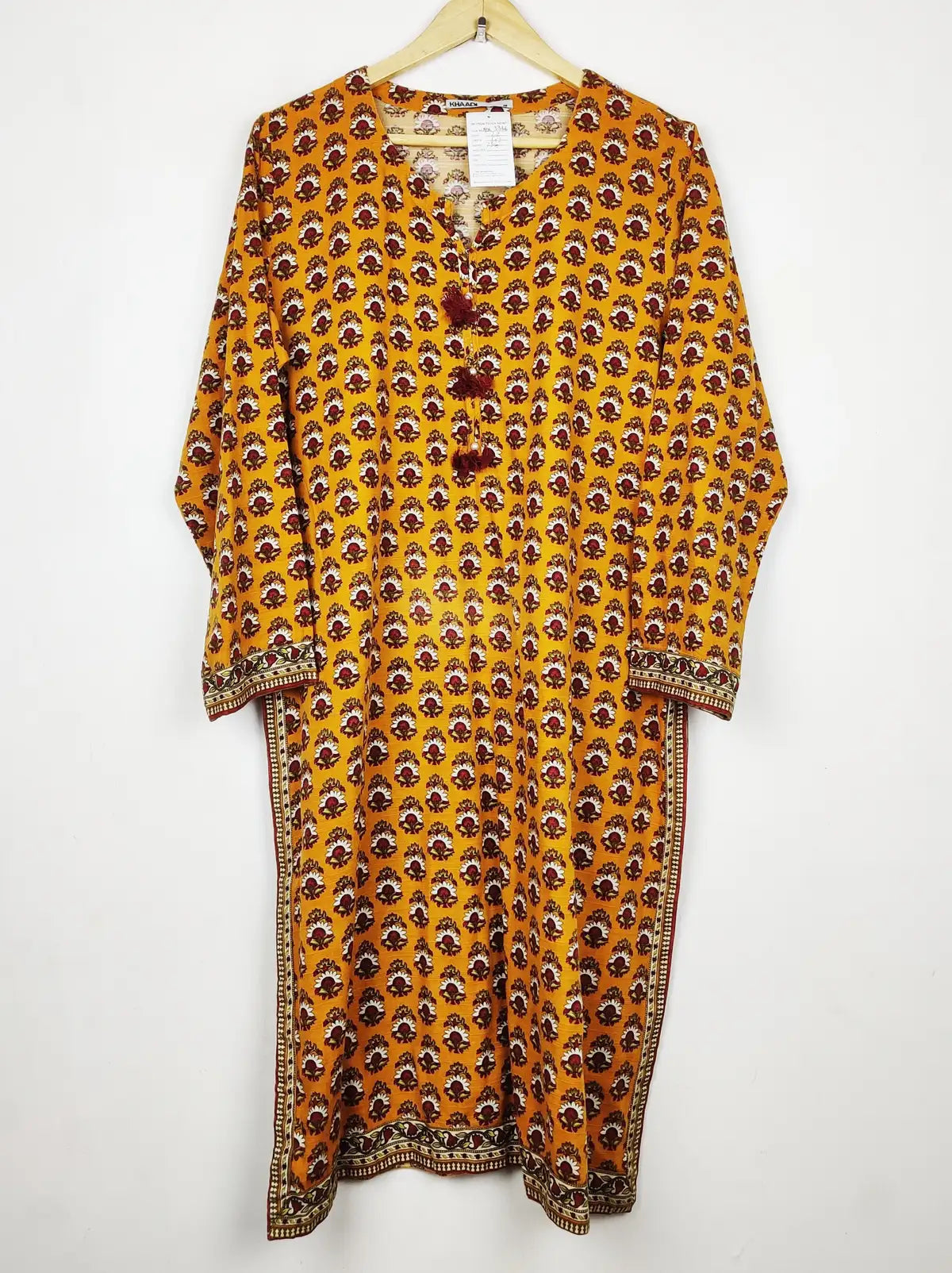 Buy online pre-used pre-loved 100% authentic & Original branded Khaadi (WBK-3366) available in Pakistan. Top international brands avilable.