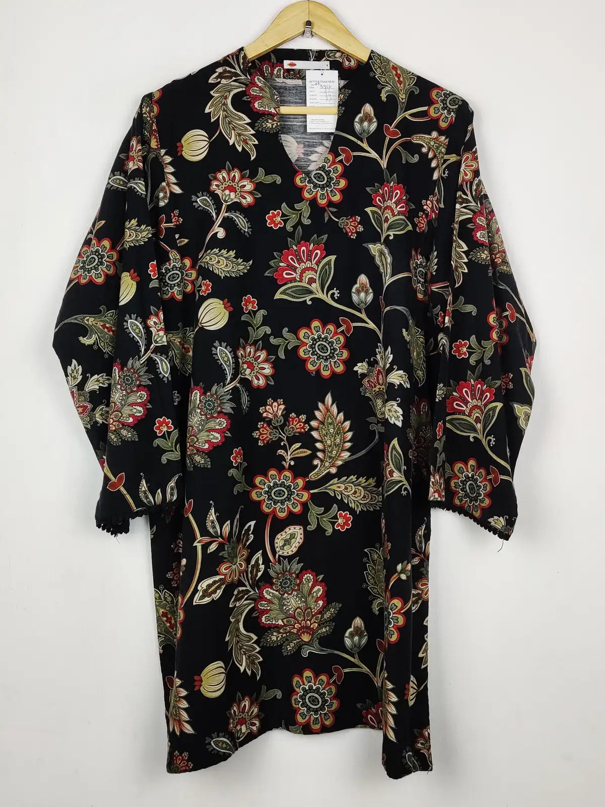 Buy online pre-used pre-loved 100% authentic & Original branded Khaadi (WBK-3416) available in Pakistan. Top international brands avilable.