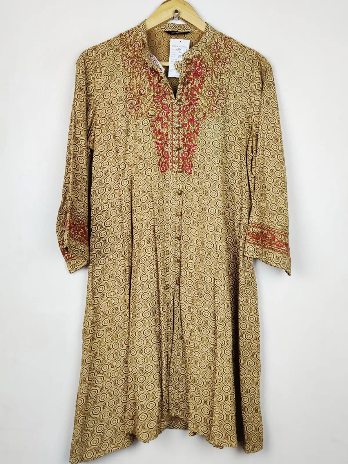 Buy online pre-used pre-loved 100% authentic & Original branded Ethnic (WBK-3431) available in Pakistan. Top international brands avilable.