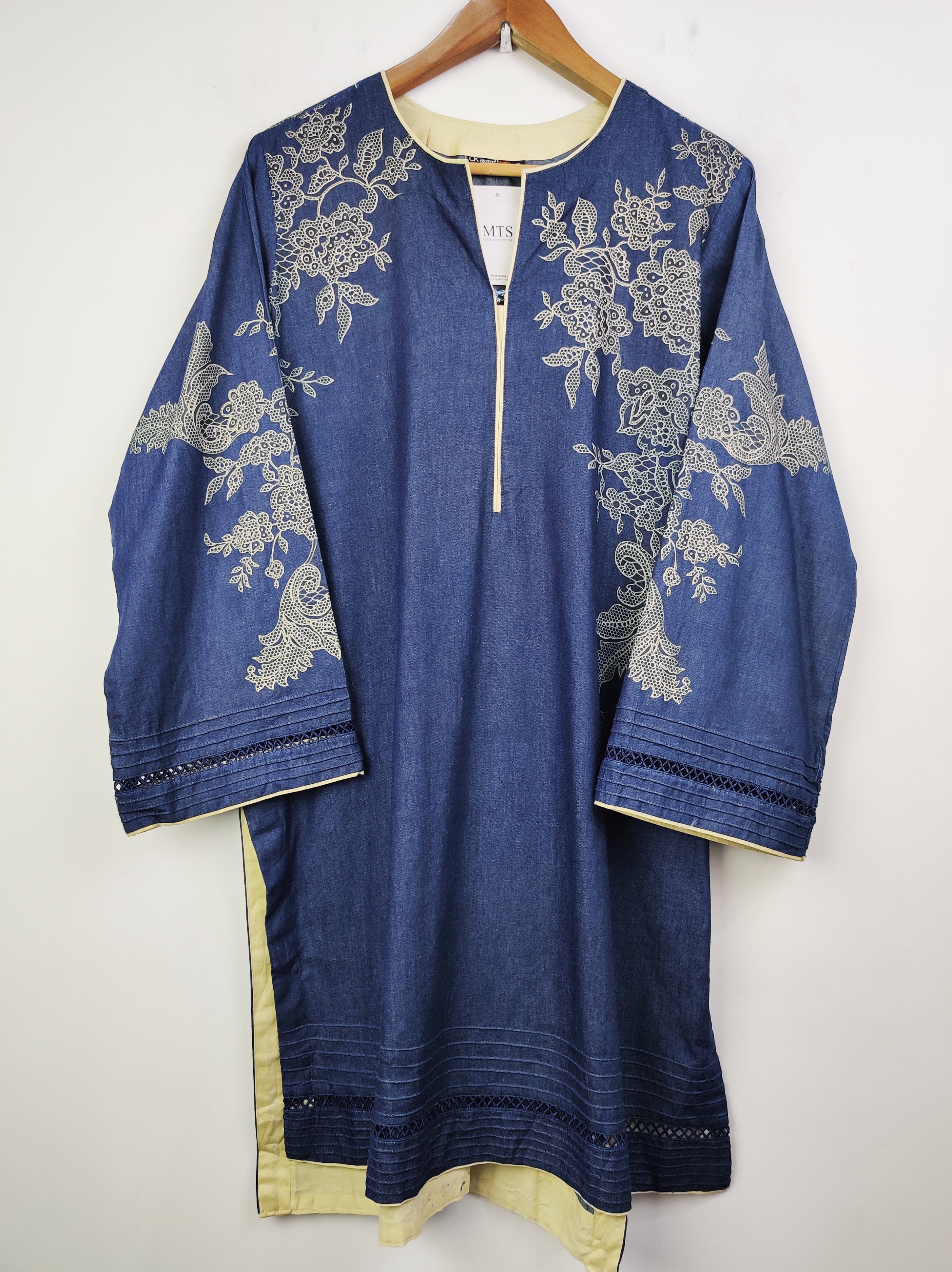 Alkaram Studio (WBK-344)