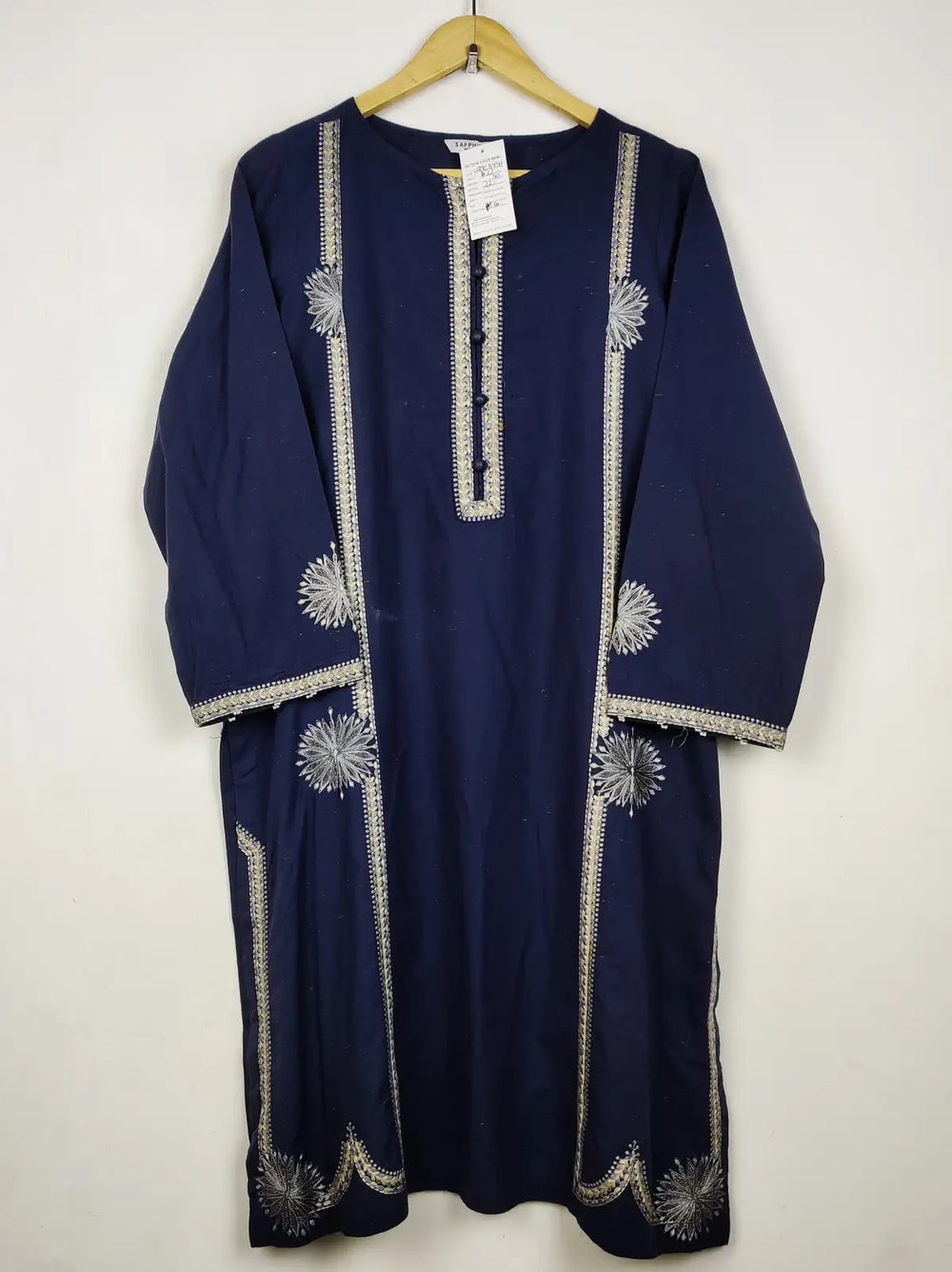 Buy online pre-used pre-loved 100% authentic & Original branded Sapphire (WBK-3441) available in Pakistan. Top international brands avilable.