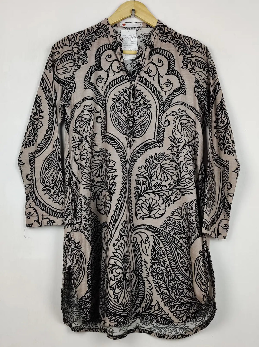 Buy online pre-used pre-loved 100% authentic & Original branded Khaadi (WBK-3472) available in Pakistan. Top international brands avilable.