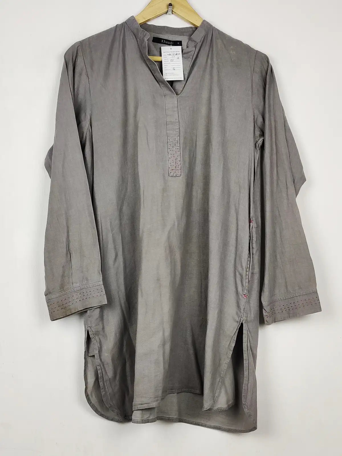 Buy online pre-used pre-loved 100% authentic & Original branded Khaadi (WBK-3530) available in Pakistan. Top international brands avilable.