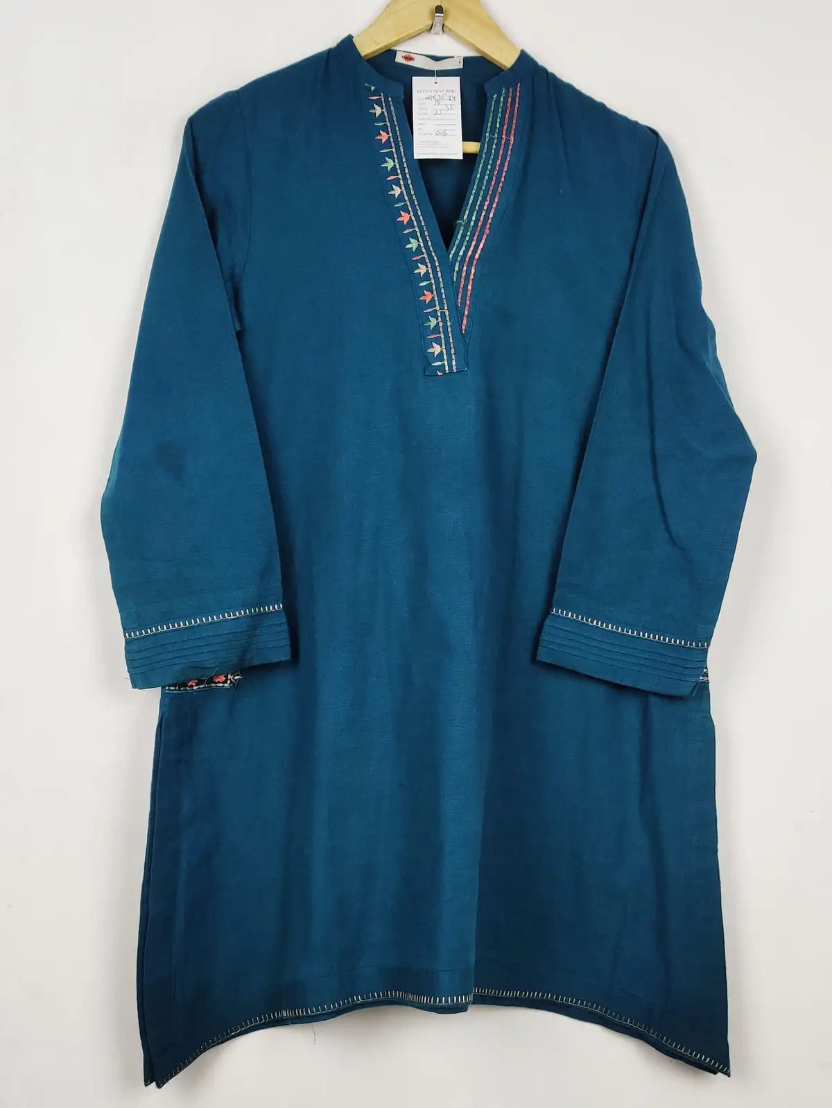 Buy online pre-used pre-loved 100% authentic & Original branded Khaadi (WBK-3534) available in Pakistan. Top international brands avilable.