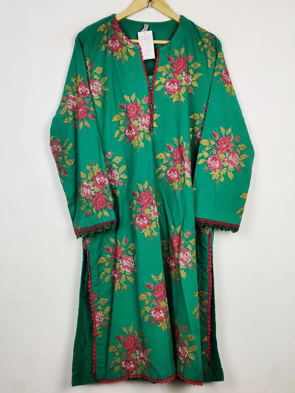 Buy online pre-used pre-loved 100% authentic & Original branded Ethnic (WBK-3572) available in Pakistan. Top international brands avilable.
