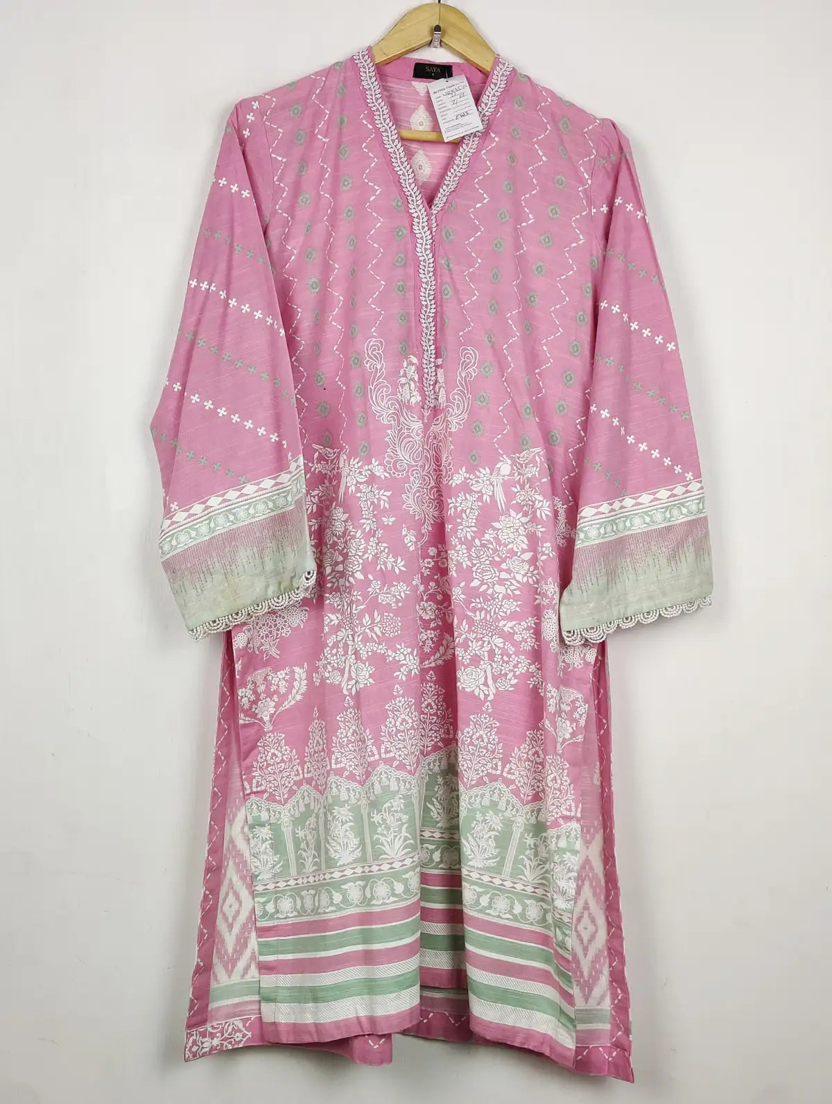 Buy online pre-used pre-loved 100% authentic & Original branded Saya (WBK-3576) available in Pakistan. Top international brands avilable.