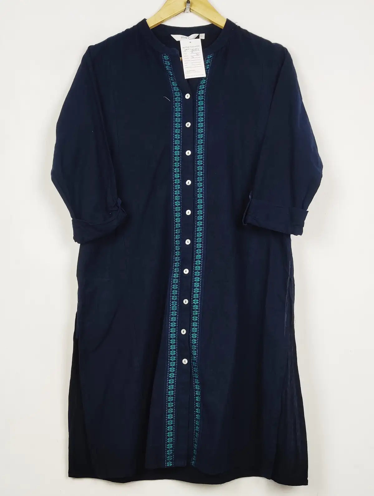 Buy online pre-used pre-loved 100% authentic & Original branded Max (WBK-3584) available in Pakistan. Top international brands avilable.