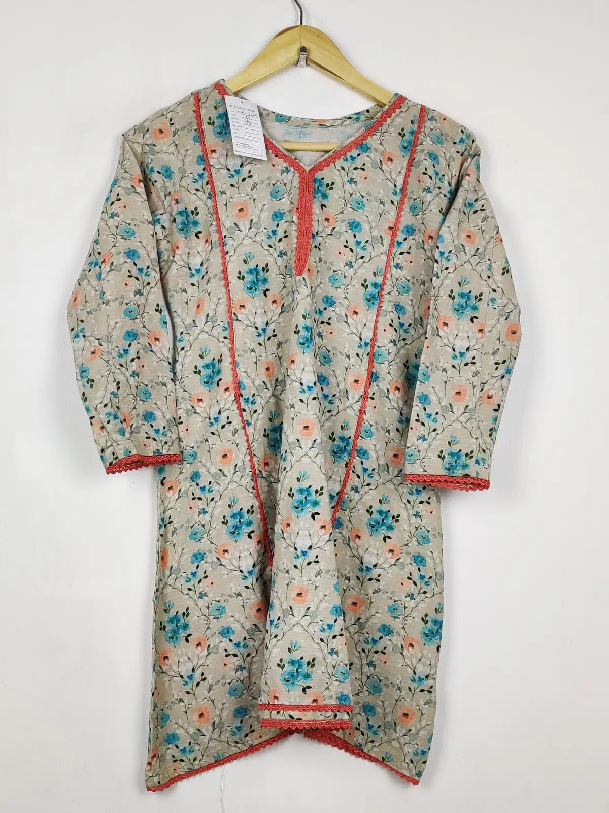 Buy online pre-used pre-loved 100% authentic & Original branded Unknown Brand (WBK-3603) available in Pakistan. Top international brands avilable.