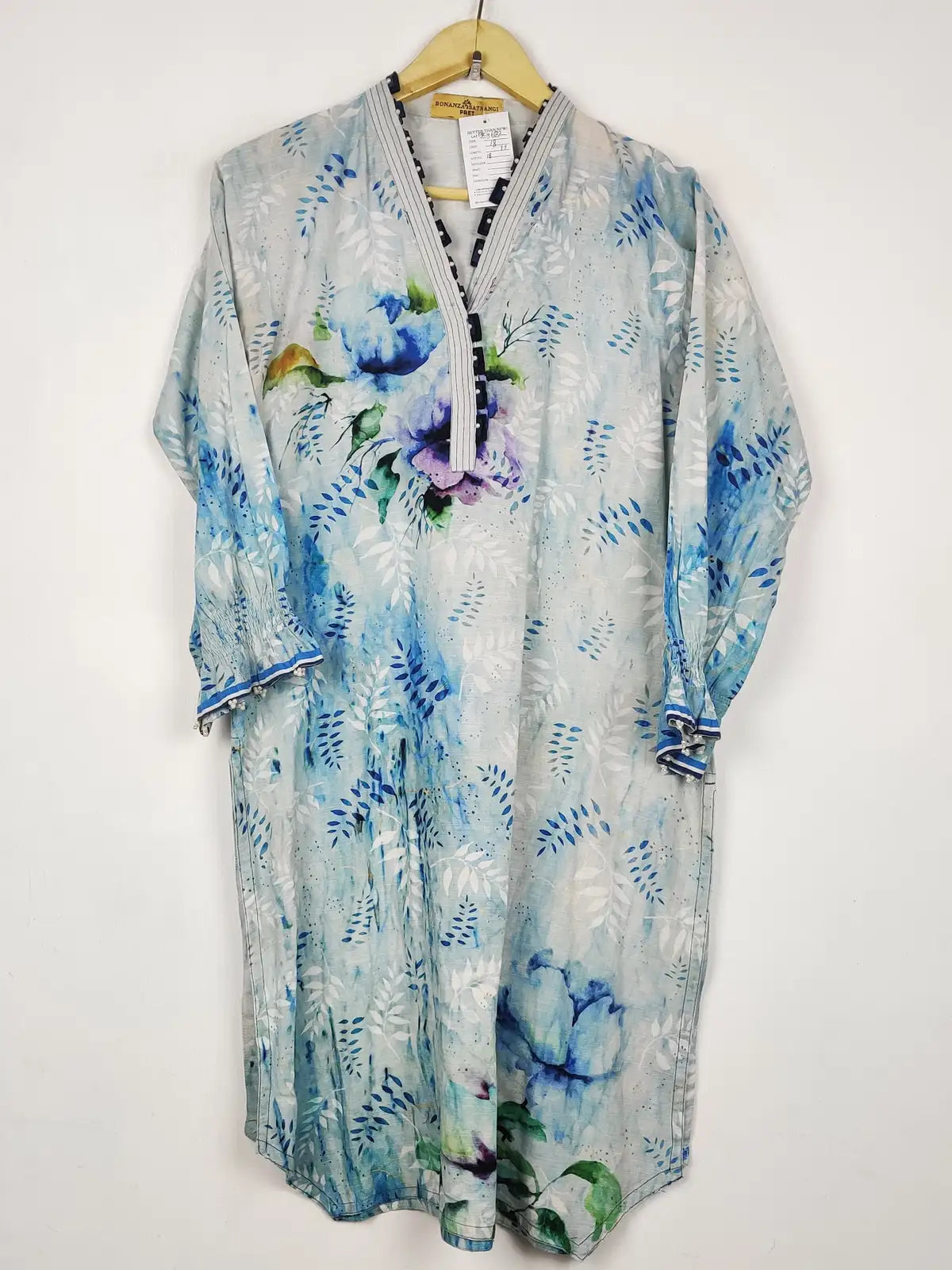Buy online pre-used pre-loved 100% authentic & Original branded Bonanza Satrangi (WBK-3682) available in Pakistan. Top international brands avilable.