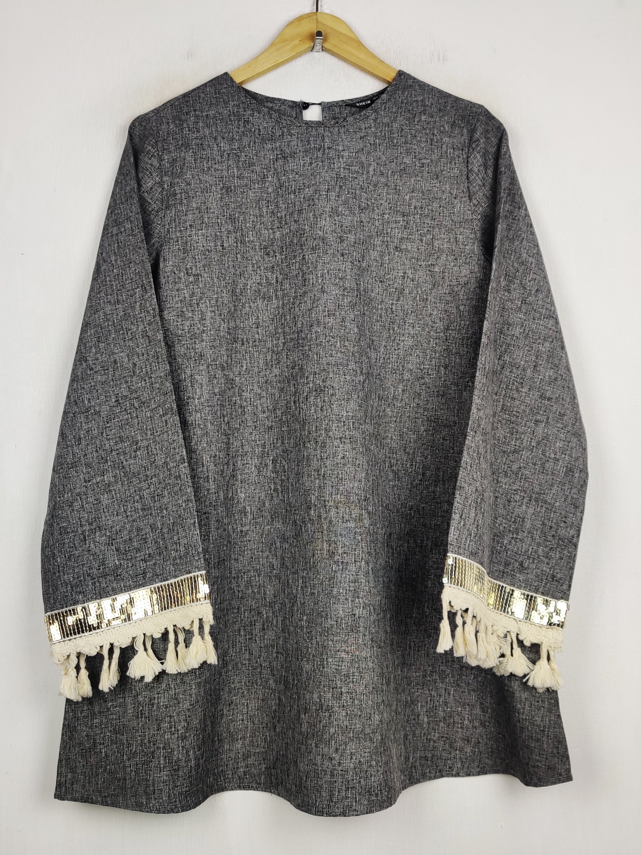 Buy online pre-used pre-loved 100% authentic & Original branded Shein (WBK-3709) available in Pakistan. Top international brands avilable.