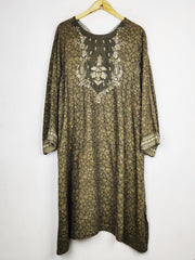 Buy online pre-used pre-loved 100% authentic & Original branded Ethnic (WBK-3742) available in Pakistan. Top international brands avilable.