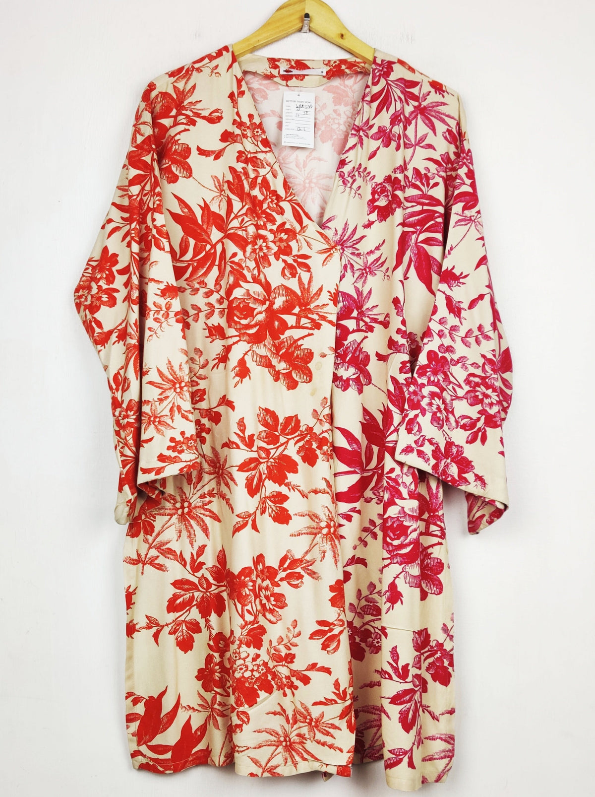 Buy online pre-used pre-loved 100% authentic & Original branded Khaadi (WBK-3764) available in Pakistan. Top international brands avilable.