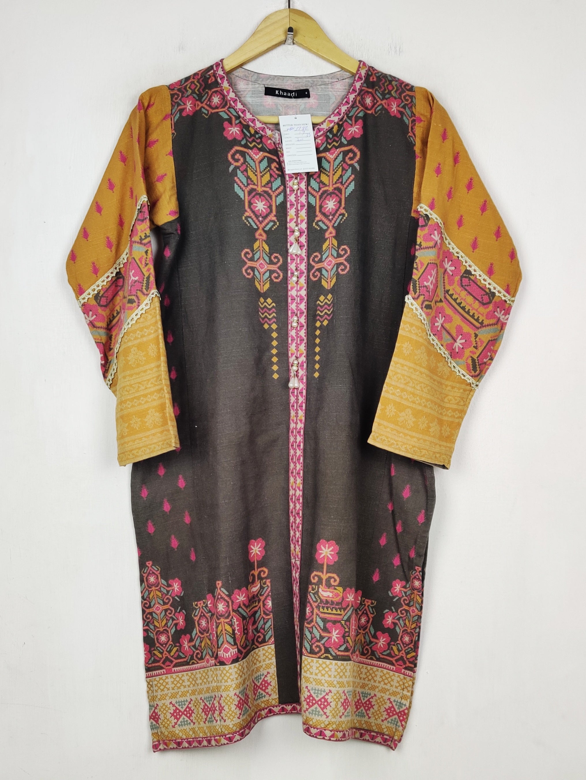 Buy online pre-used pre-loved 100% authentic & Original branded Khaadi (WBK-3782) available in Pakistan. Top international brands avilable.