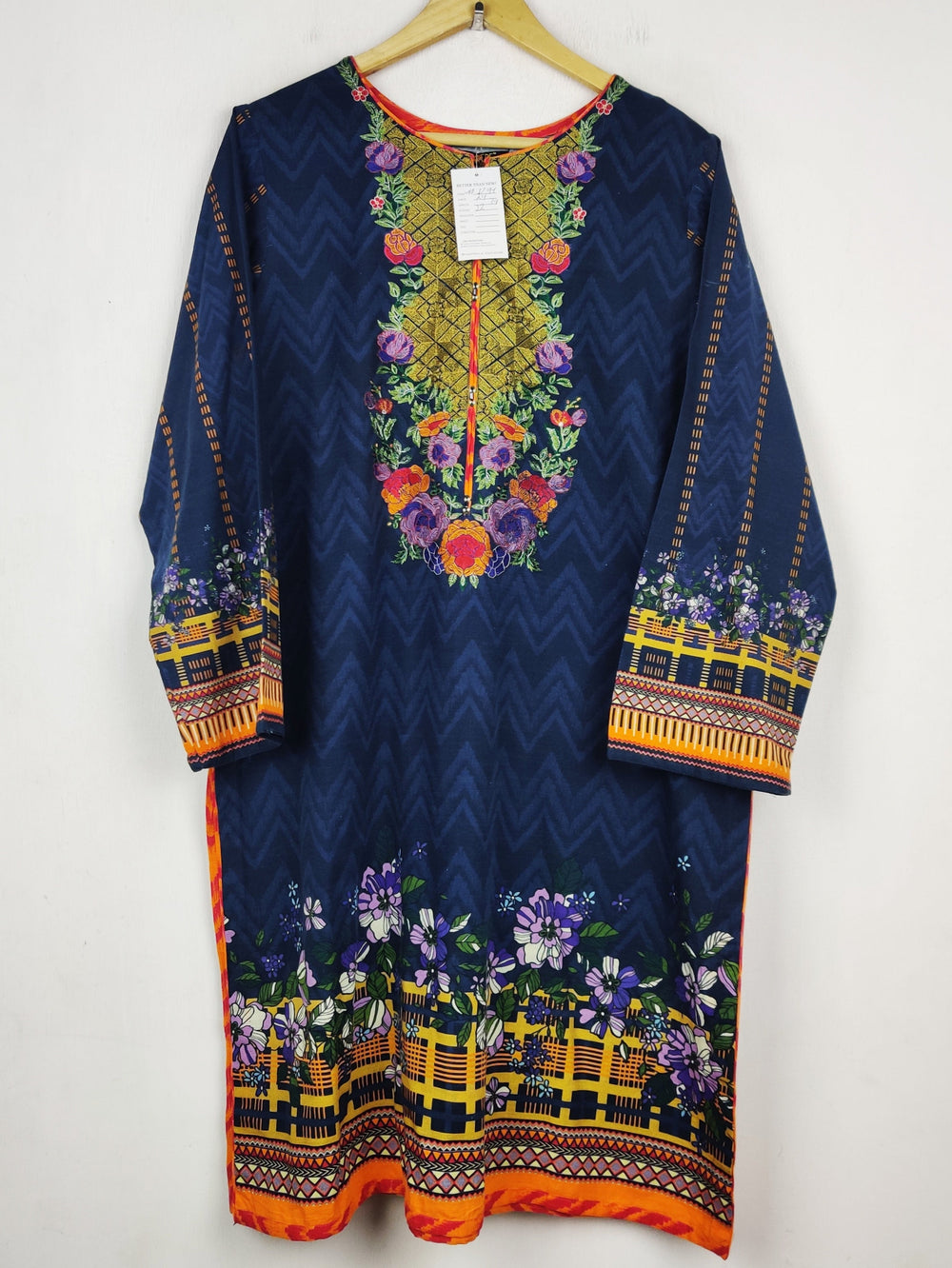Buy online pre-used pre-loved 100% authentic & Original branded Chinyere (WBK-3794) available in Pakistan. Top international brands avilable.