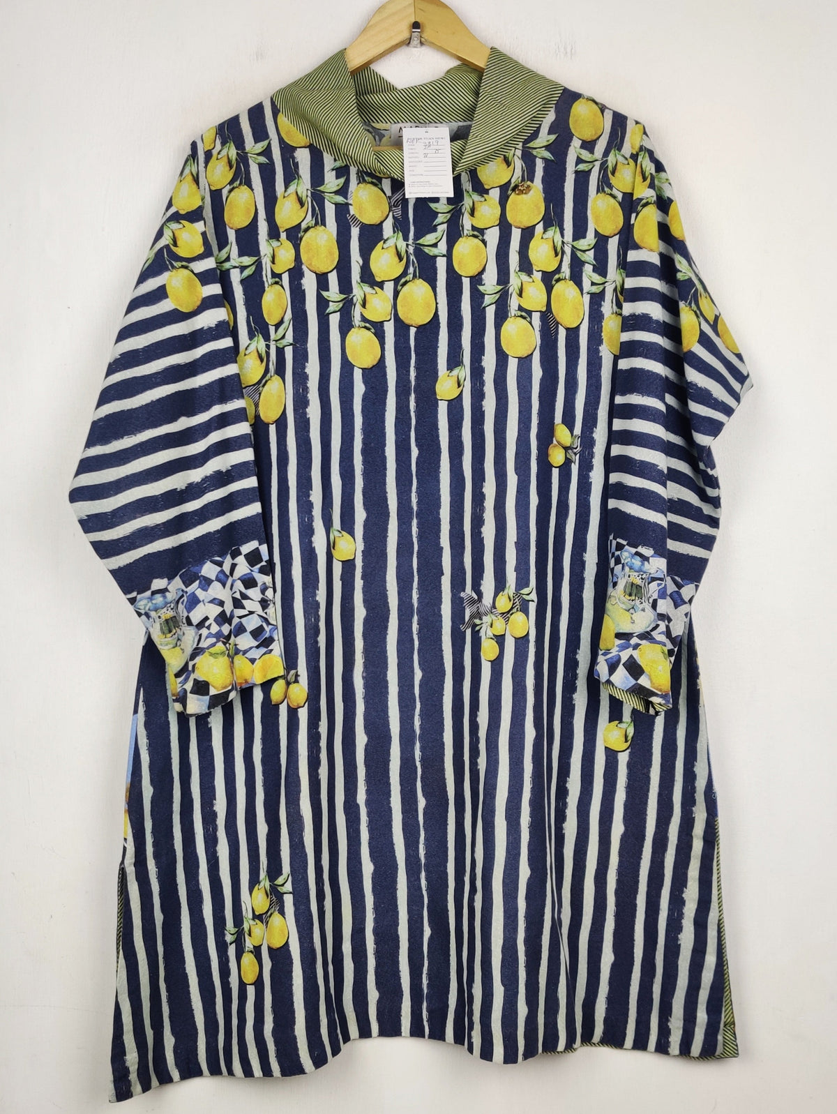 Buy online pre-used pre-loved 100% authentic & Original branded Maria B (WBK-3819) available in Pakistan. Top international brands avilable.