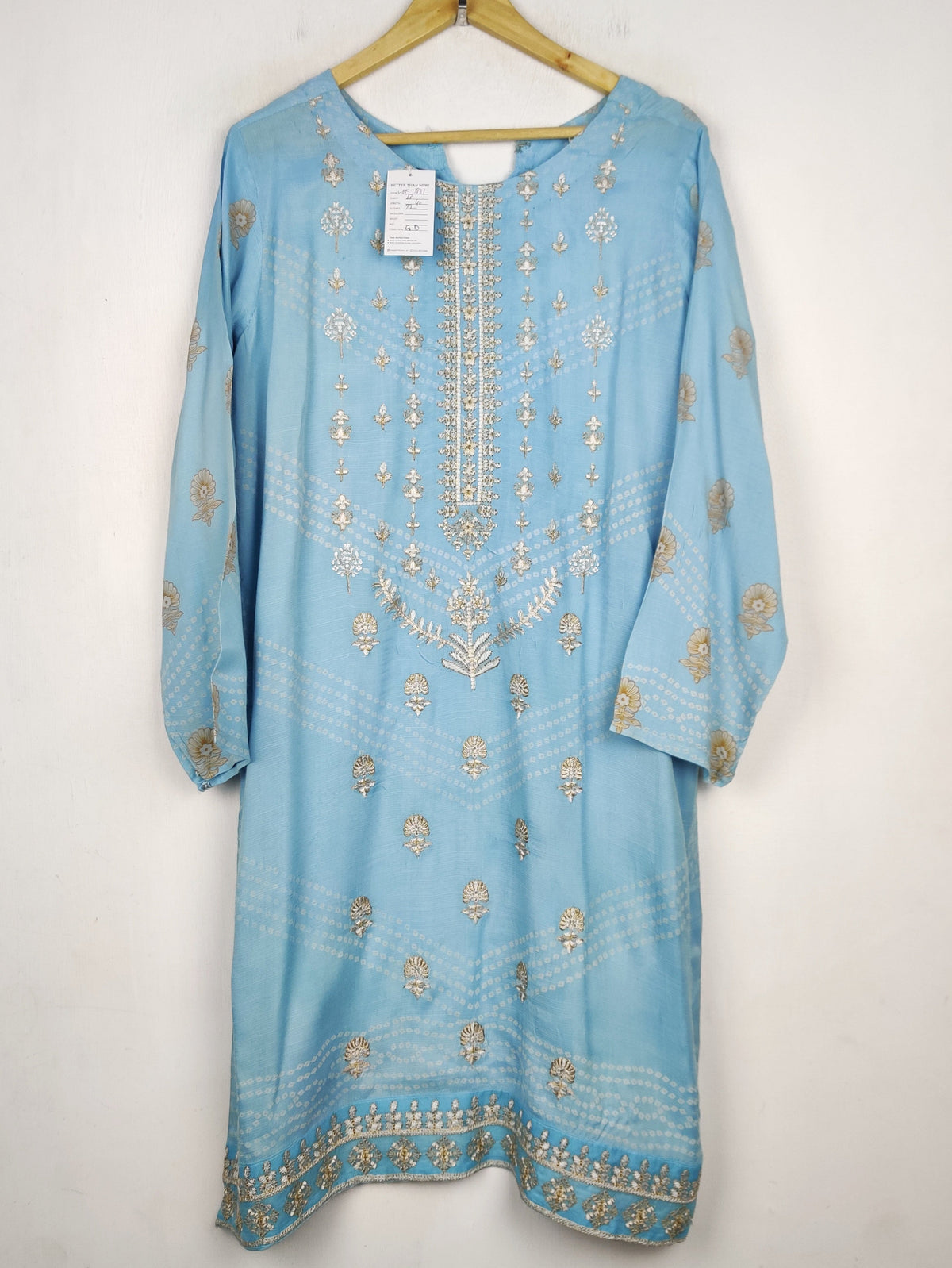 Buy online pre-used pre-loved 100% authentic & Original branded Alkaram (WBK-3831) available in Pakistan. Top international brands avilable.