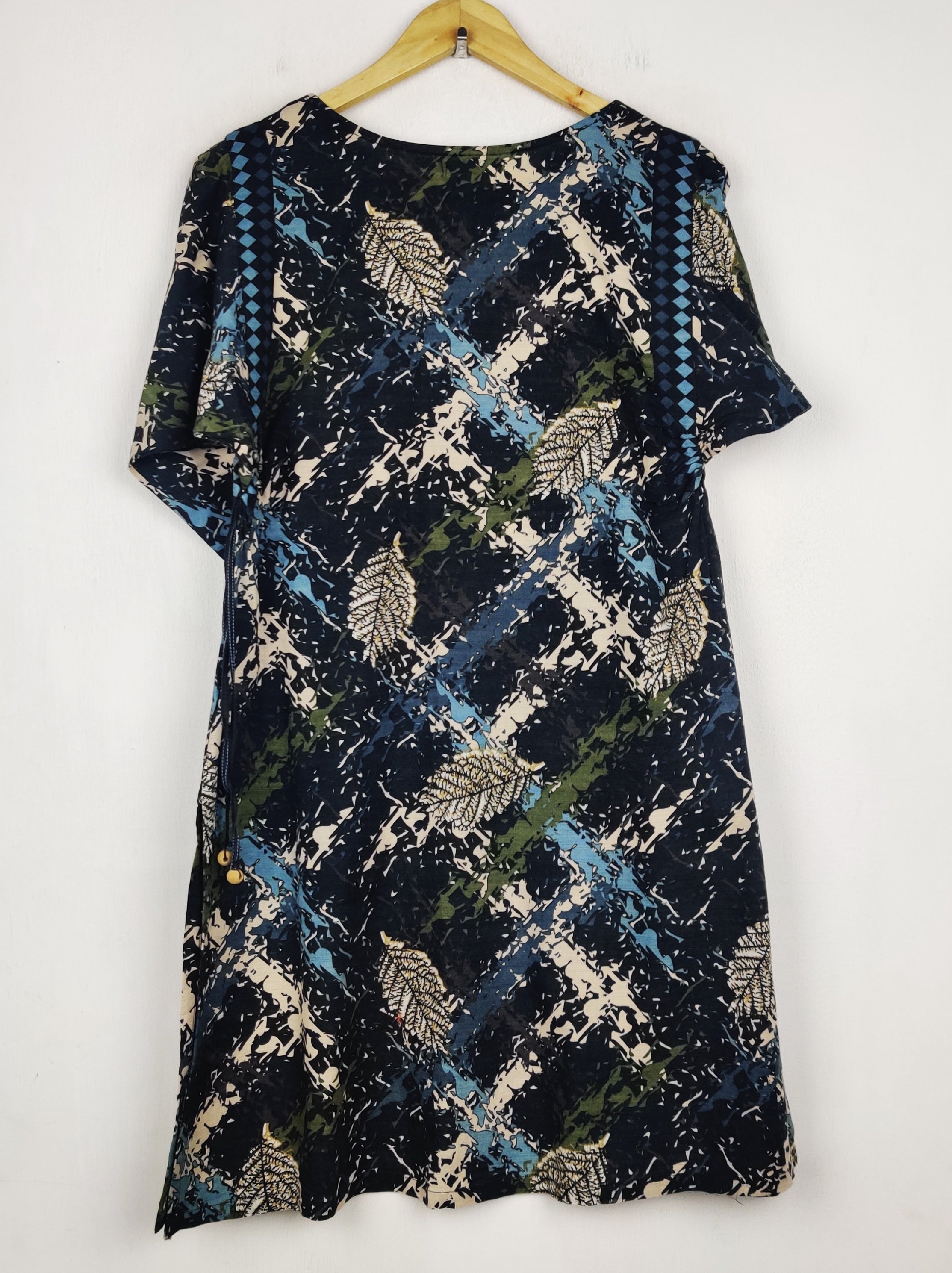 Edenrobe (WBK-3833)