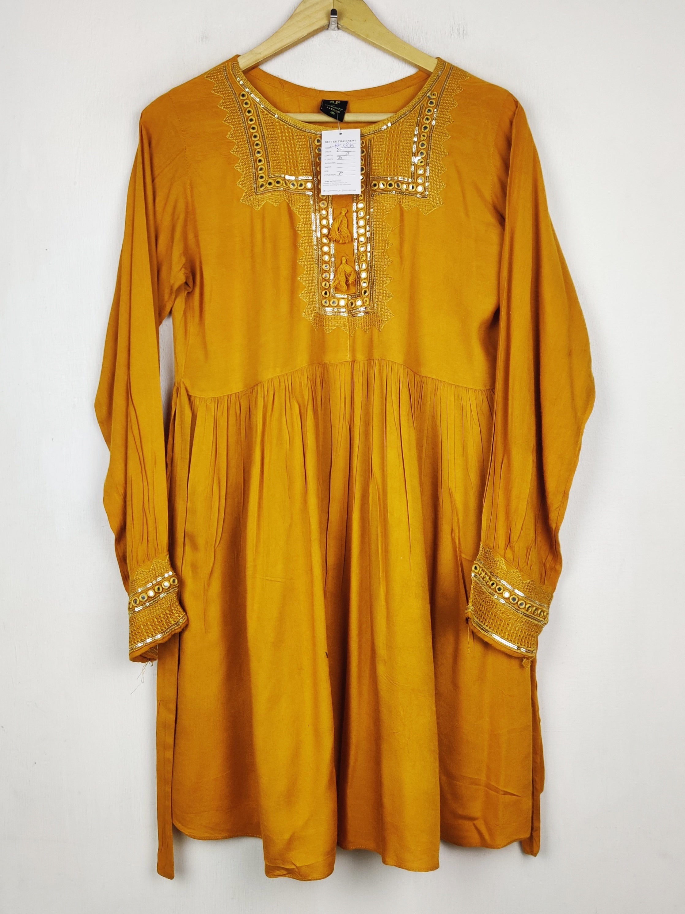 Buy online pre-used pre-loved 100% authentic & Original branded Ansar Fashion (WBK-3835) available in Pakistan. Top international brands avilable.